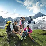 Kaprun Apartments Apartment