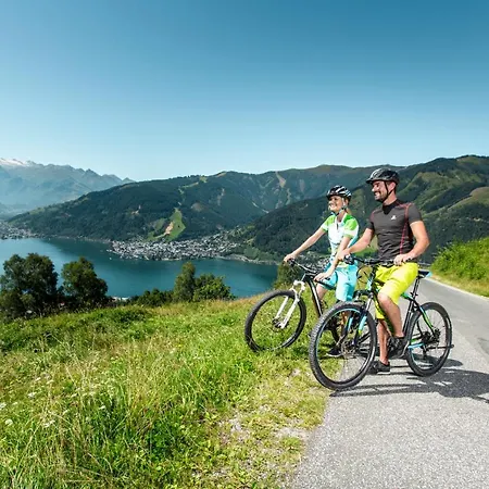 Kaprun Apartments Apartman