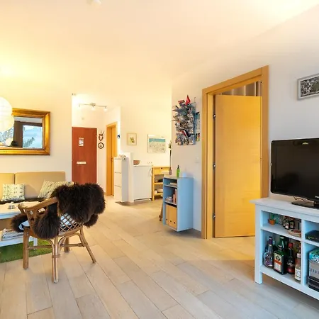 Kaprun Apartments *