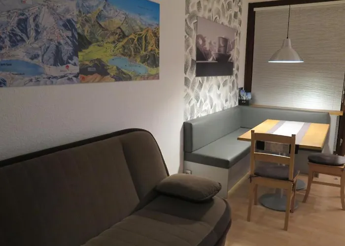 アパート Kaprun Apartments カプルーン