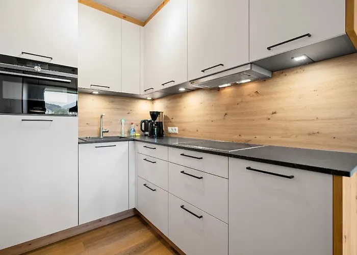 Kaprun Apartments Apartman *