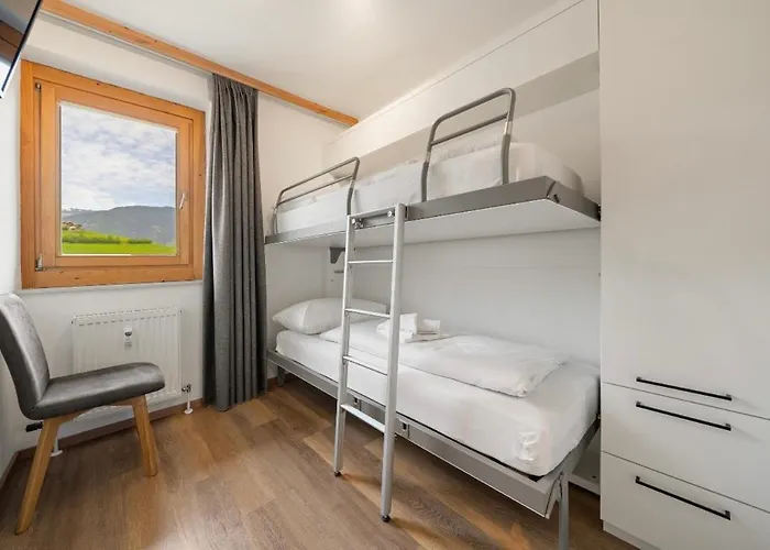 アパート Kaprun Apartments カプルーン