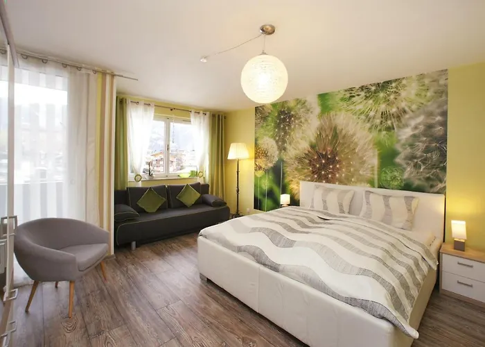 Kaprun Apartments アパート